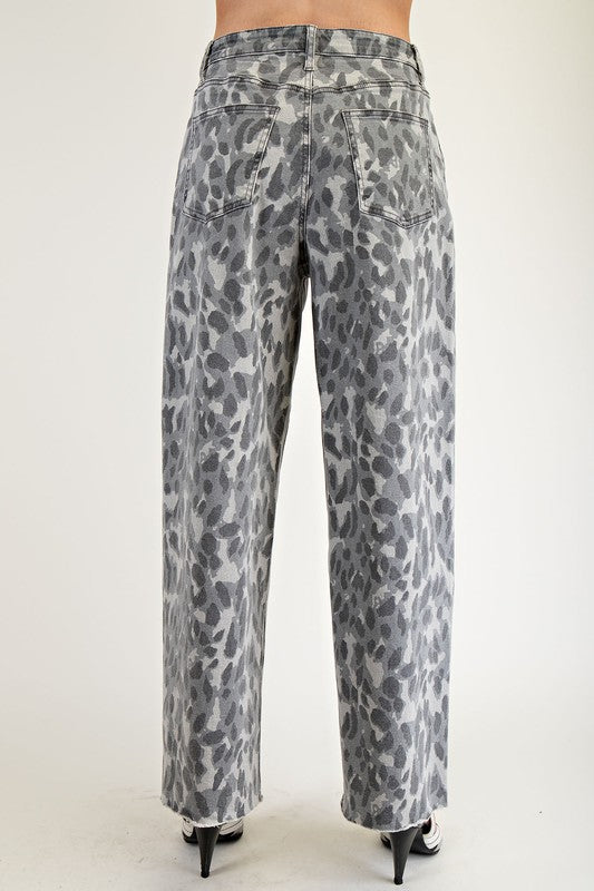 Mia Pant