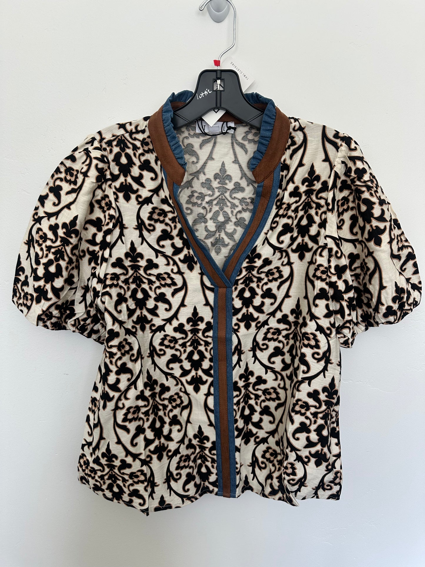The Monroe top