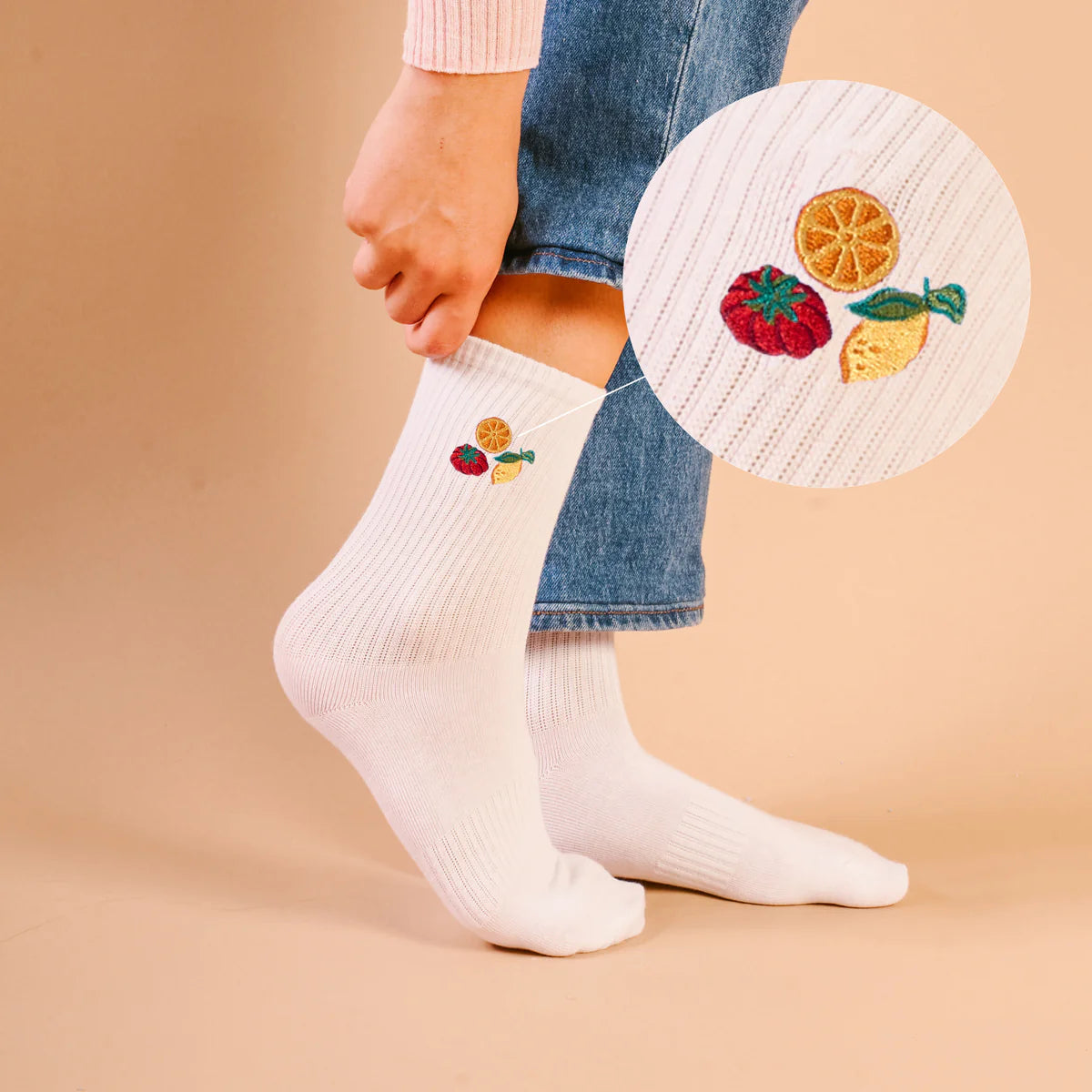 Embroidered Crew Socks