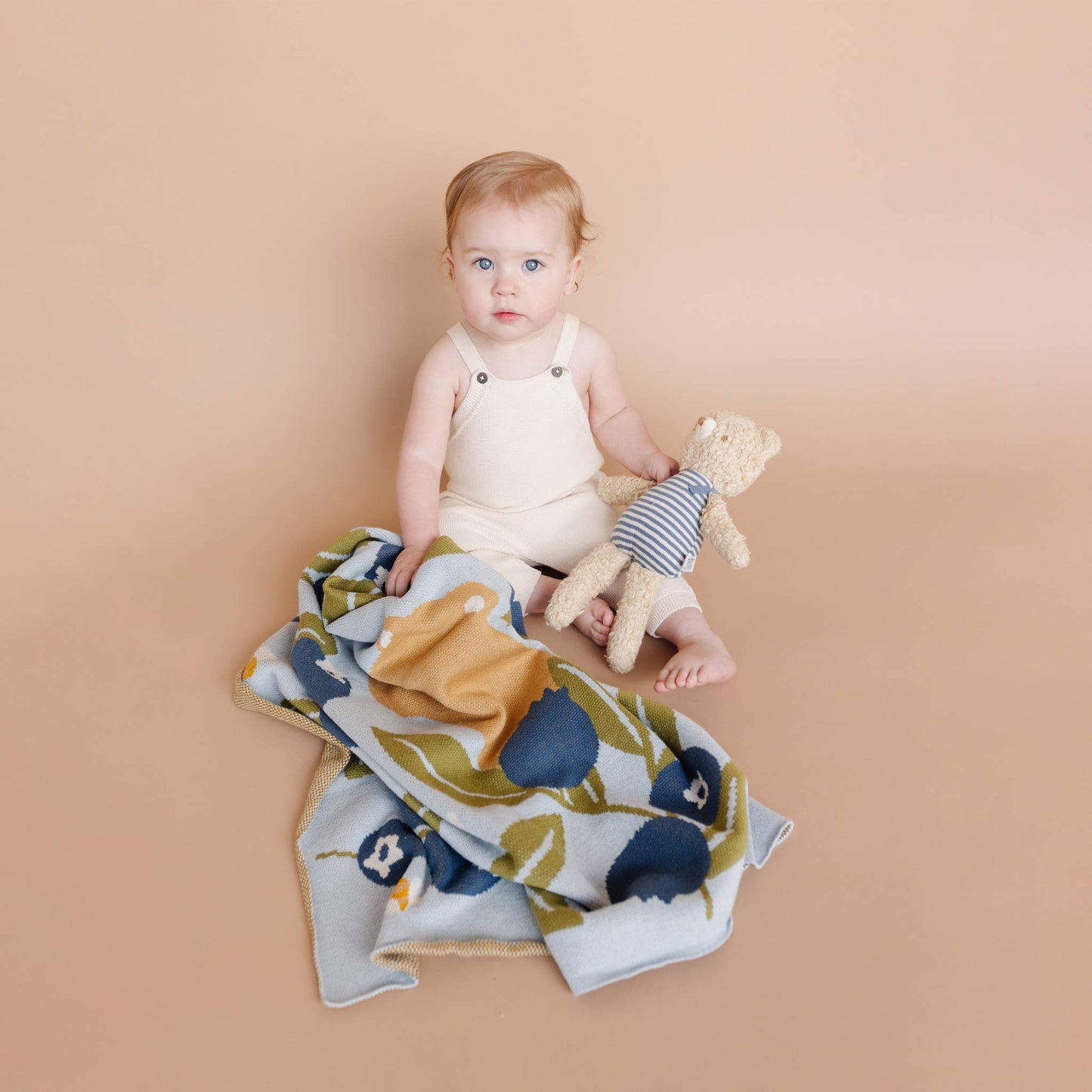 Set Blueberry Blanket Bear Bee Plush Toy Overall Baby Gift