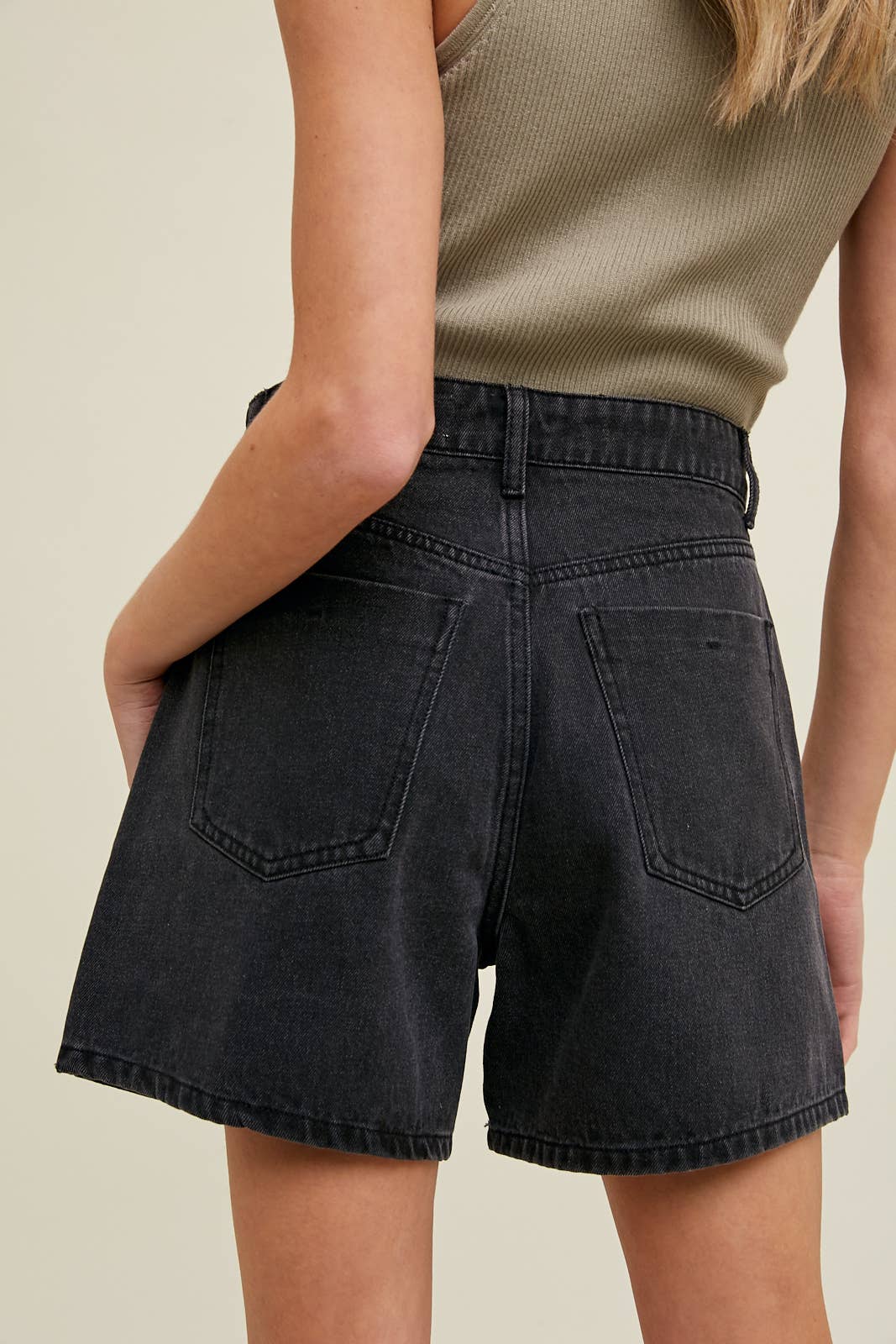 Tara shorts