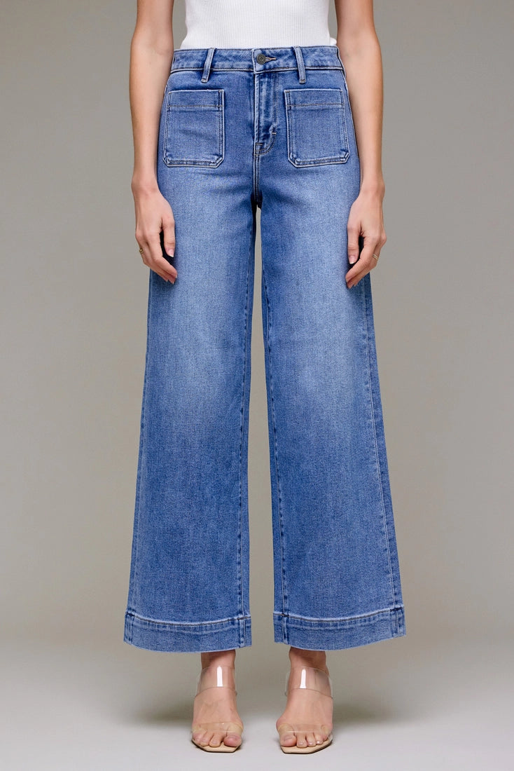 Kylie Jeans