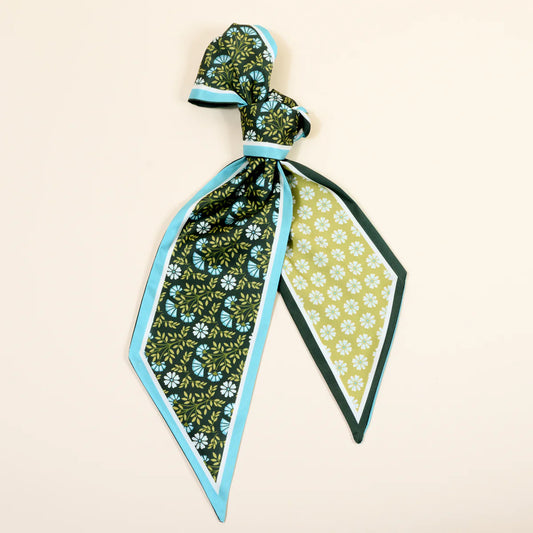 Twirl and Tie Scarf