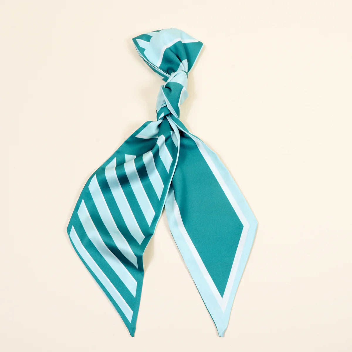Twirl and Tie Scarf